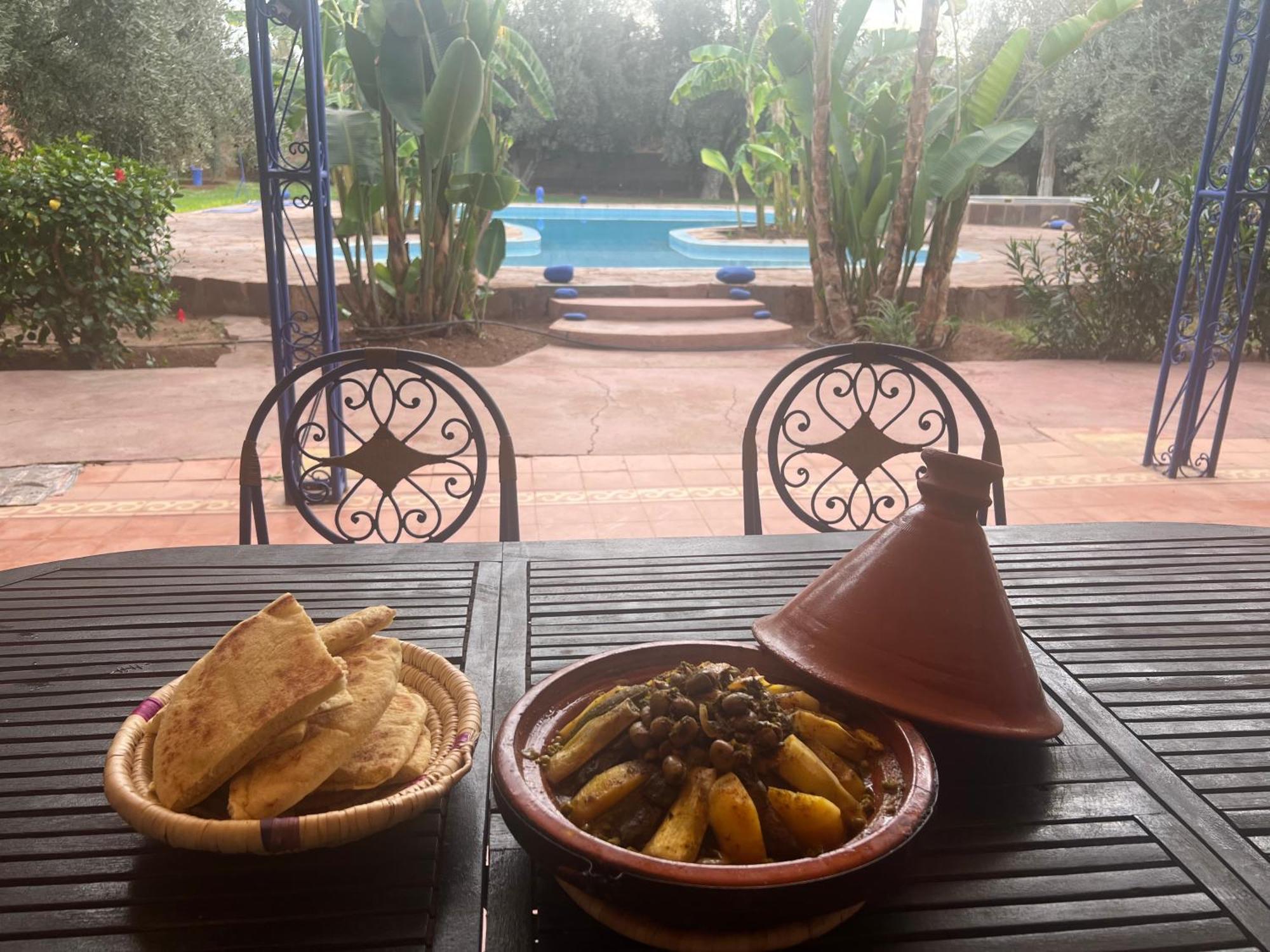 Bed and Breakfast Le Domaine De Carole Marrakech Douar Akkara Esterno foto